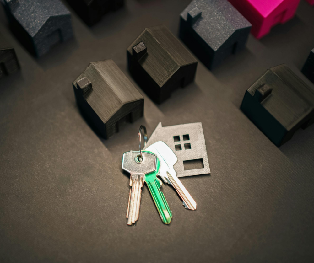 How Real Estate Agents Use Digital Marketing to Attract More Buyers